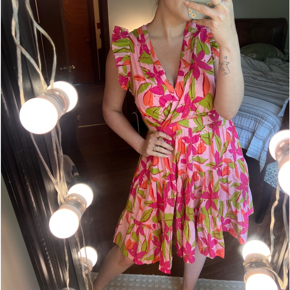 NWT Taylor Floral Dress- Size L